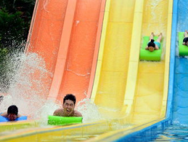 杭州浪浪浪水公园：夏日狂欢，尽享清凉！
